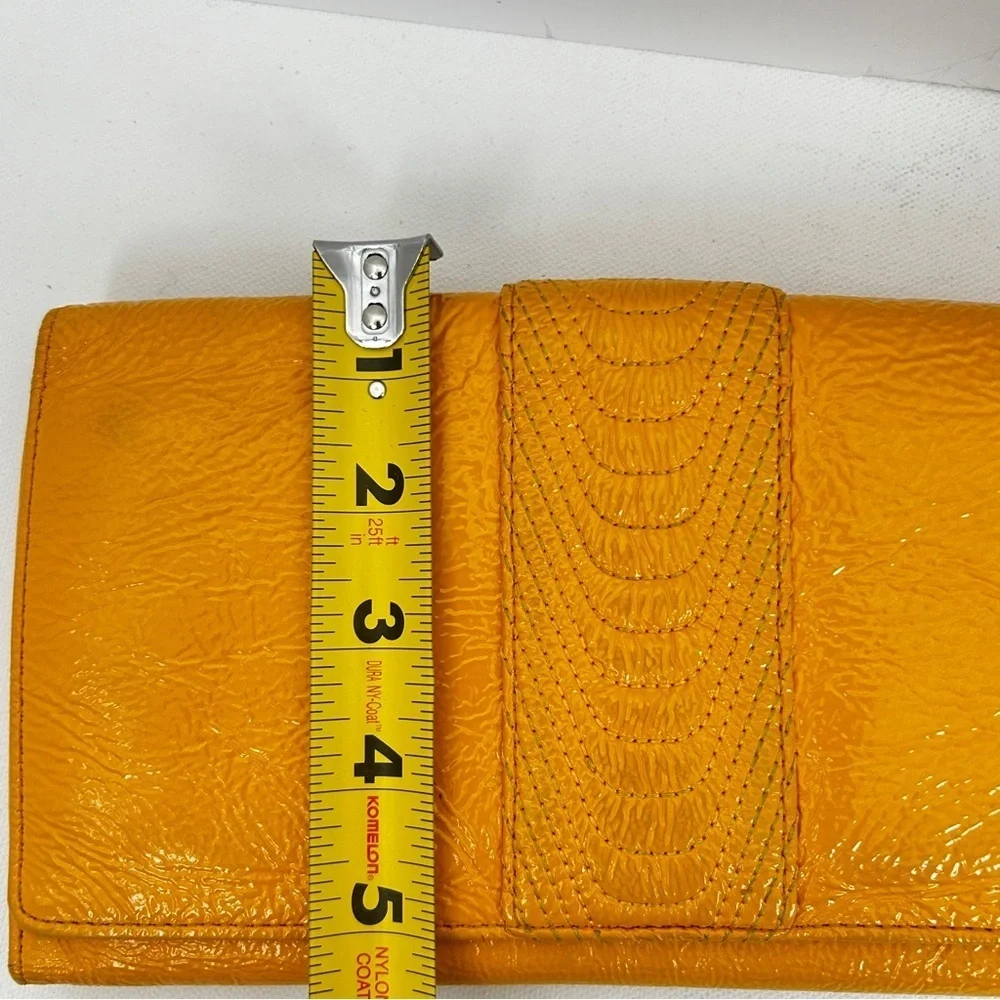 Hobo International Large Patent Leather Women's Clutch Wallet | Orange Y2k - Picture 15 of 15